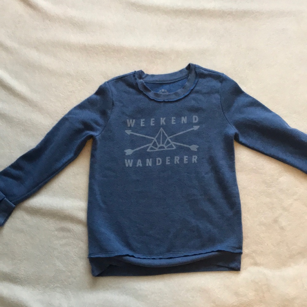 Weekend wandered light crew neck sweater